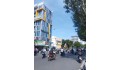 Hiếm CHDV sát Bầu Cát - Âu Cơ - 5 tầng - HXH Doanh Thu tốt